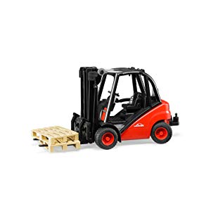 Heavy-Duty Forklift with Two Pallets